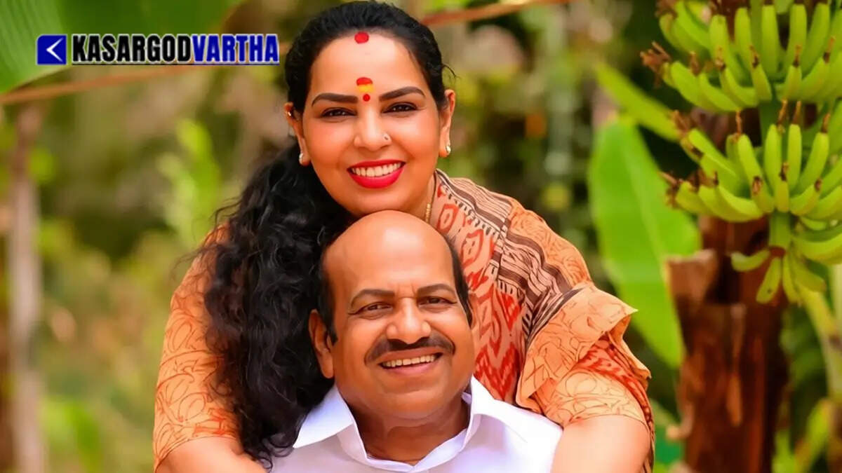 Vinodini Kodiyeri making a statement to the media regarding her family's situation