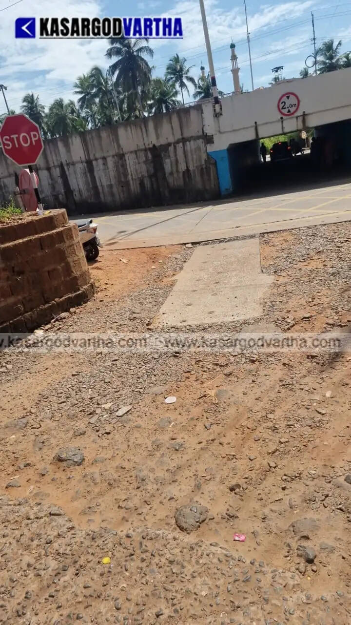 Retarring delayed despite completing re-tender; Eriyal Village Office road in ruins causing travel woes
