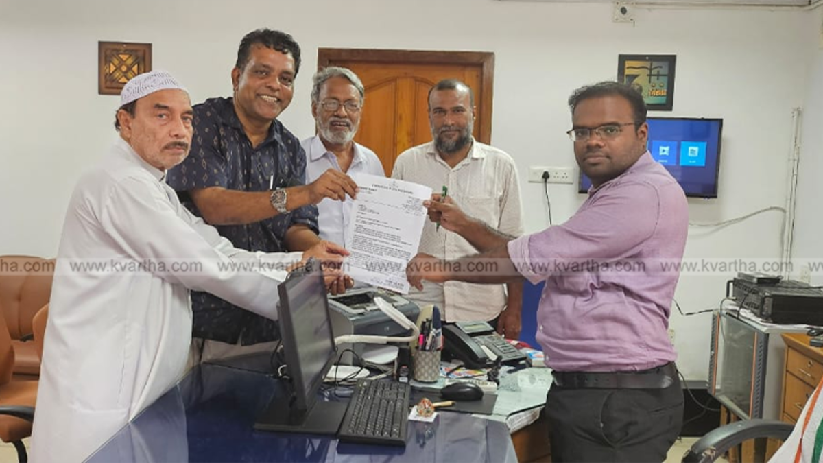Ashraf Karala meeting Kasaragod District Collector regarding national highway issues