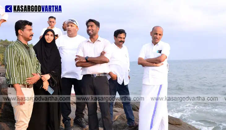 District Collector Arjun Pandian visits the Kuttipada thatched shop on Chembarika Beach.