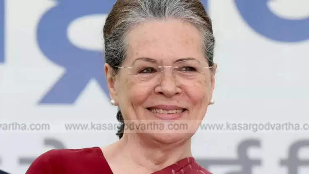 Senior Congress leader Sonia Gandhi hospitalized due to breathing difficulty