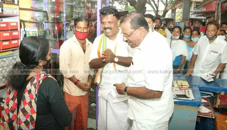 Balakrishnan Periya and Rajmohan Unnithan Mend Fences