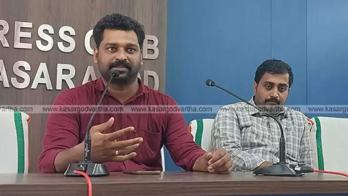 Organizers at the press conference for the Kerala Journalists Tug-of-War Championship in Kasaragod.