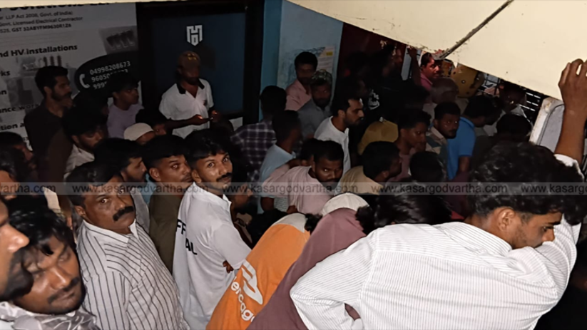 Power lines during a crisis in Kerala