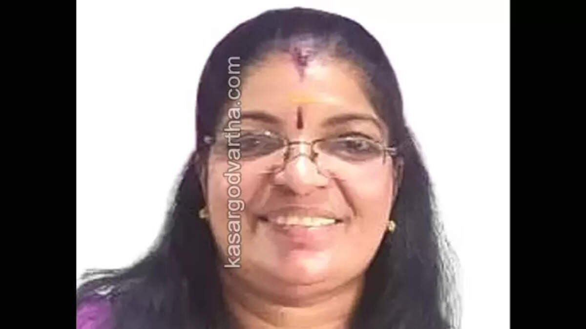 Dr. Sushama Shankar, translator of 'Poothappattu' to Kannada