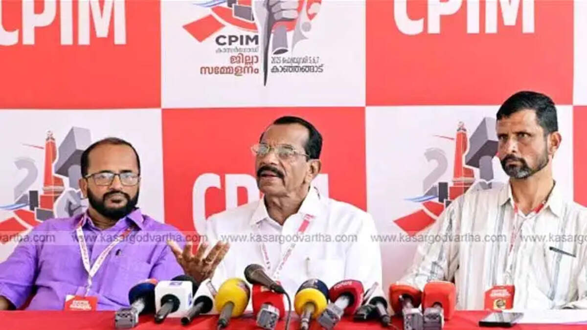 Public Meeting at North Kottachery for CPM District Conference