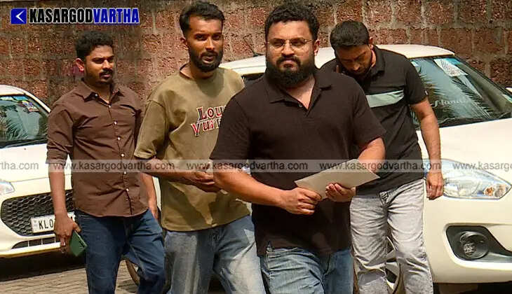 manjeshwaram cpm candidate dispute dyfi protest kr