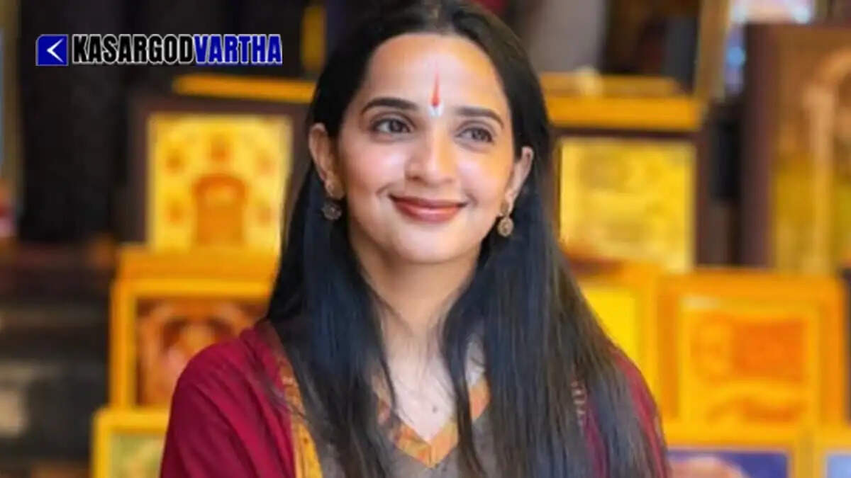 Actress Malavika Krishnadas unveils her traditional dream home 'Gulmohar'; shares interior details and Tamil-inspired designs.