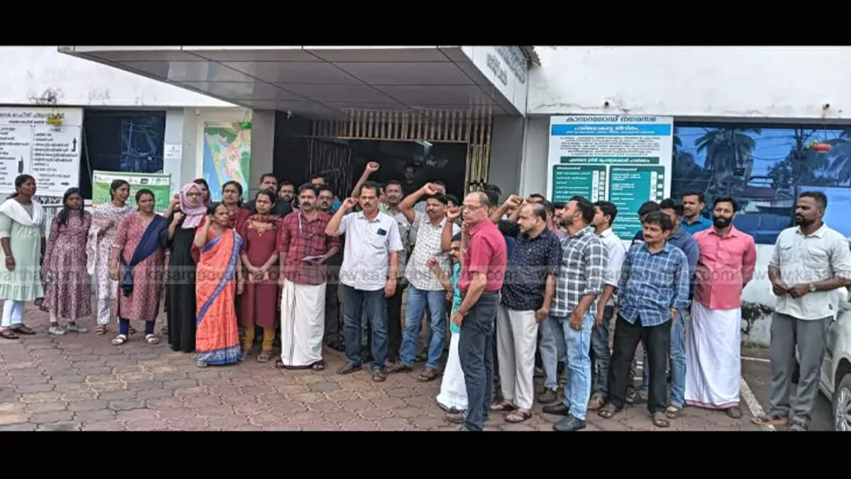 Alleged Assault on Kasaragod Municipality Secretary