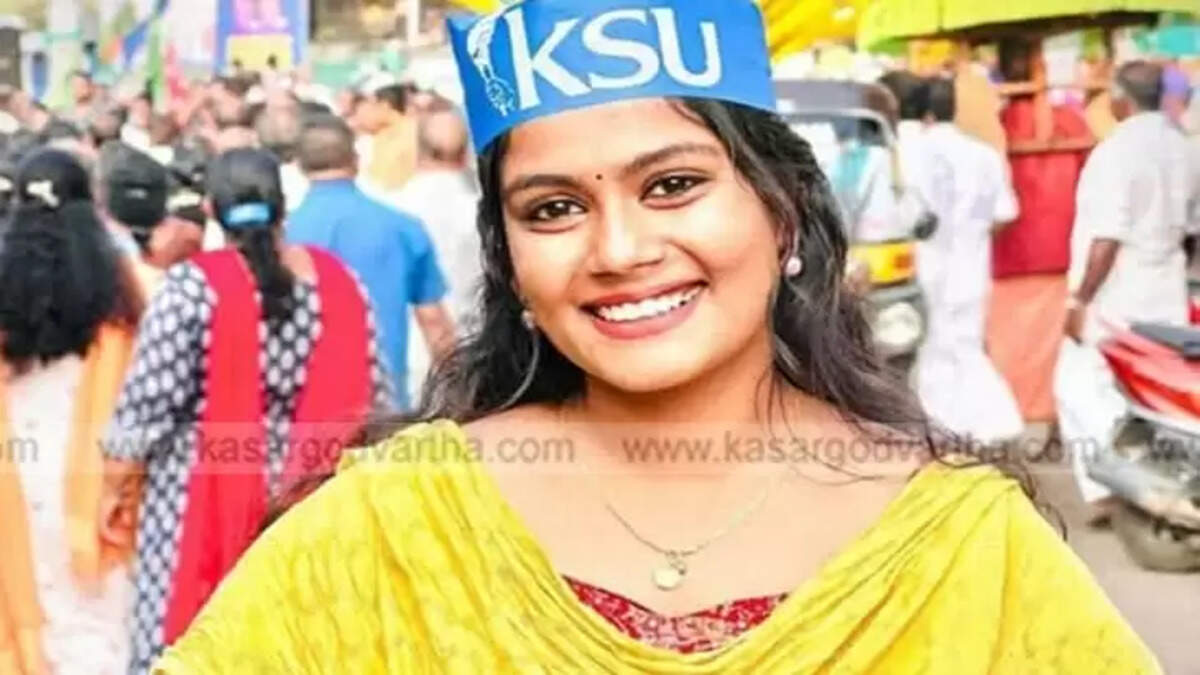 Congress Candidate Vaishnava Suresh Disqualified from Mutta Ward Election After Removal from Voter List