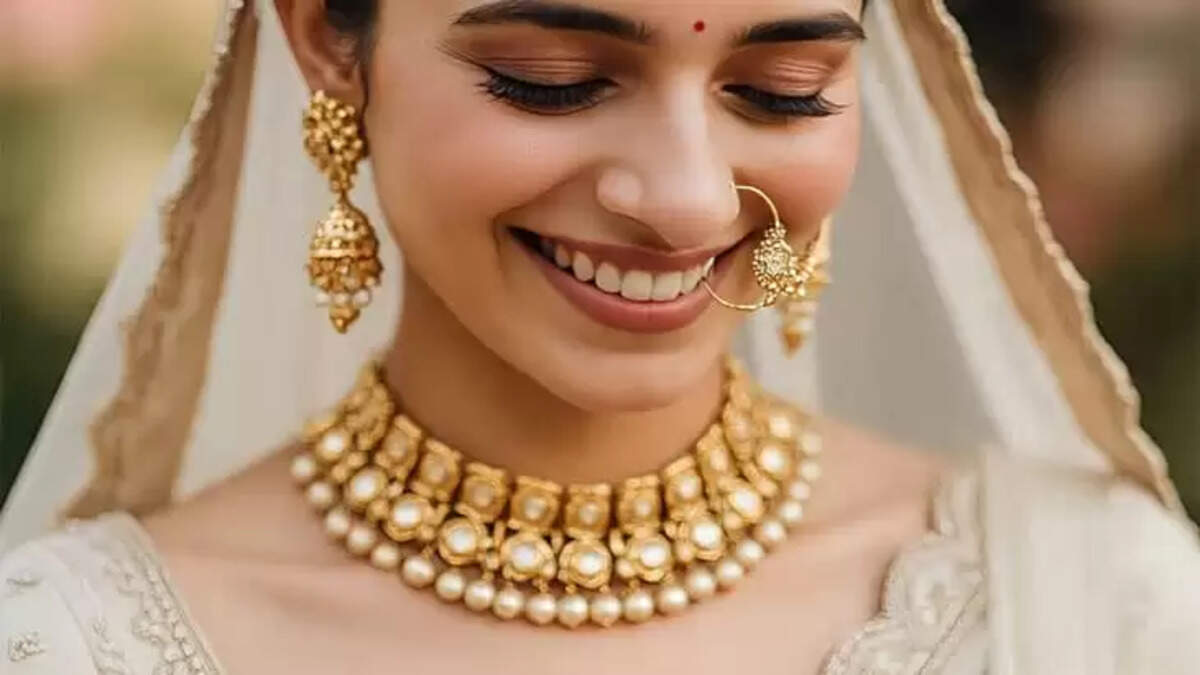 Bride Representing Kerala Gold Price September 02