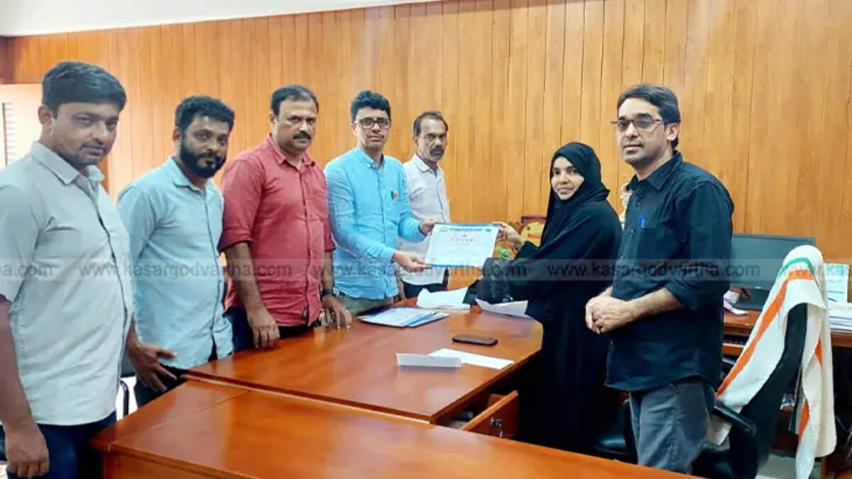 MS Muhammed Kunhi Receives Recognition for Free Swimming Training