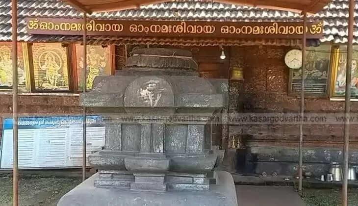  'Ravana Cave' in Kerala Connects to Sri Lankan Legend and 'Nadodikkattu' Film