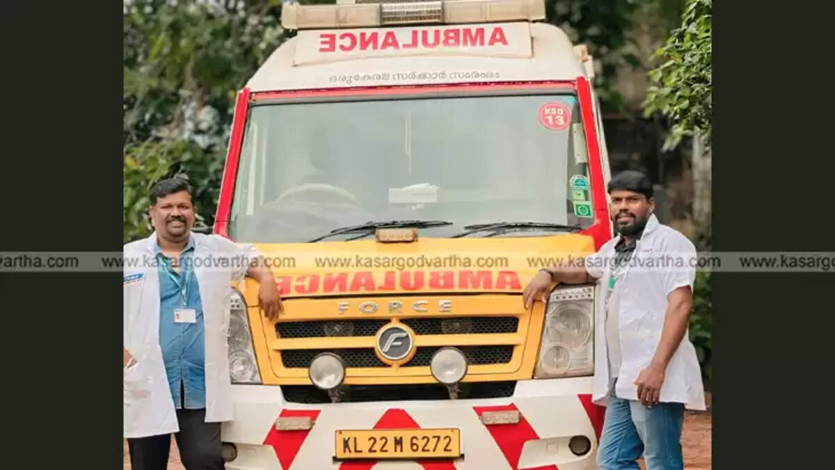 Kaniv 108 ambulance employees Shiju and Aneesh Krishnan..