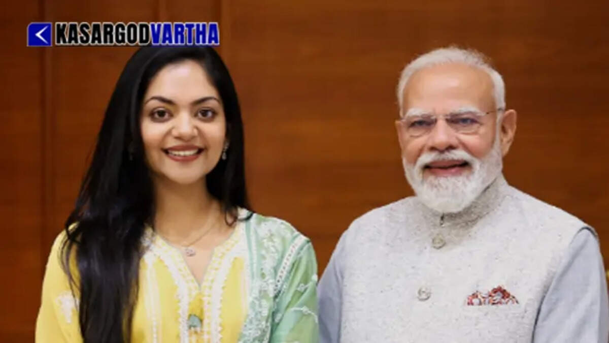 Actress Ahaana Krishna&nbsp; meeting Prime Minister Narendra Modi at his official residence