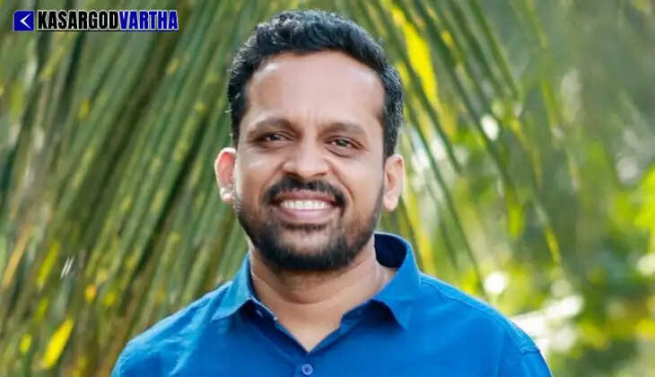 Members of the Kasaragod Municipal Council discussing resolutions during a meeting.