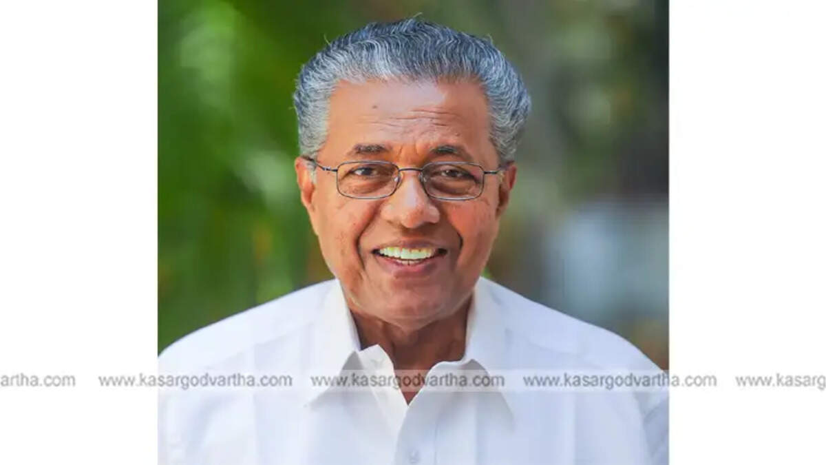  Pinarayi Vijayan celebrating the fourth anniversary of his cabinet in Kerala