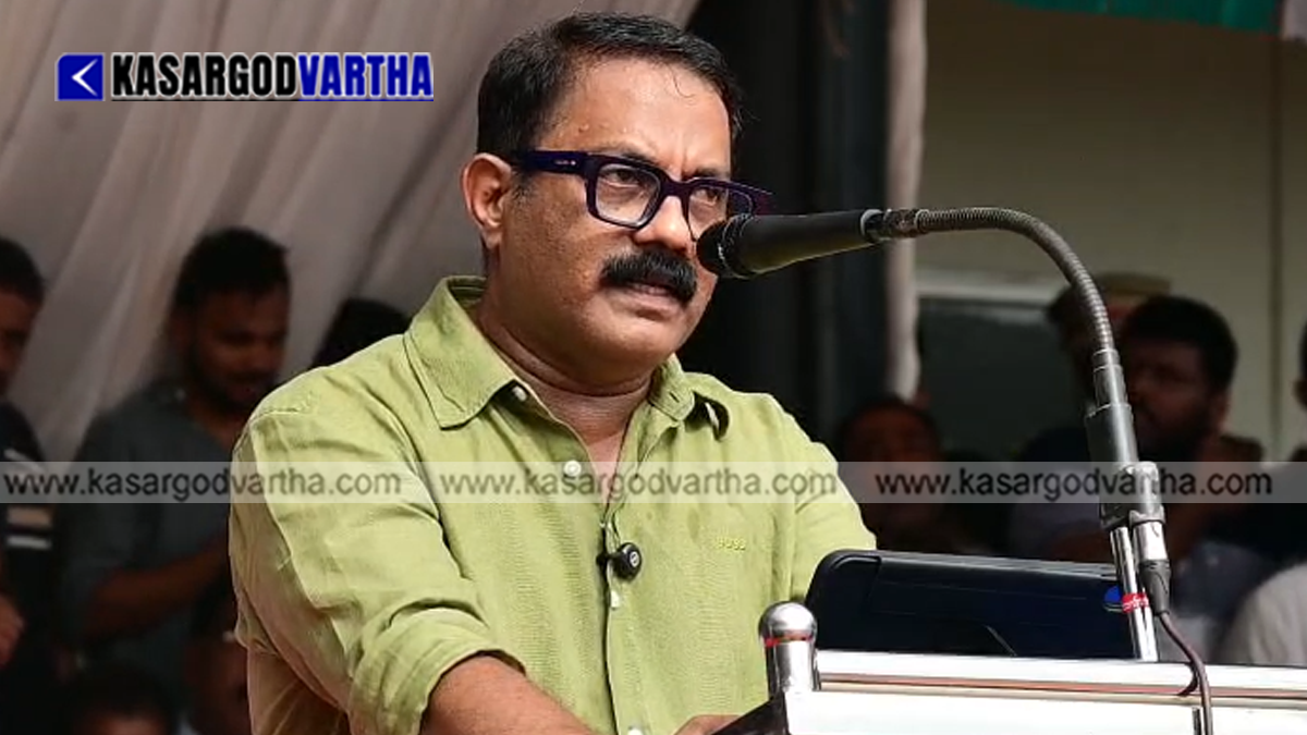 Representational image of Minister K M Shaji hoisting the national flag