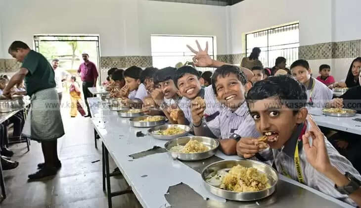 Kanjirappoyil Govt High School Serves Chicken Mandi, Adds Special Menu for Students