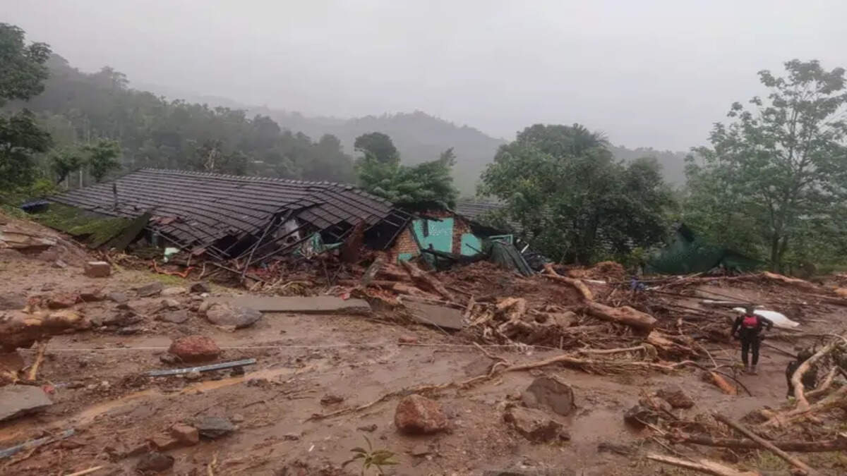 &nbsp;Kerala Floods: Aid Pours in for Wayanad Disaster Victims
