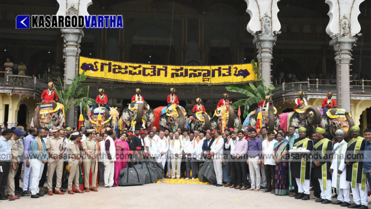Representational image of the traditional welcome given to the first batch of Dasara elephants at Mysuru Palace