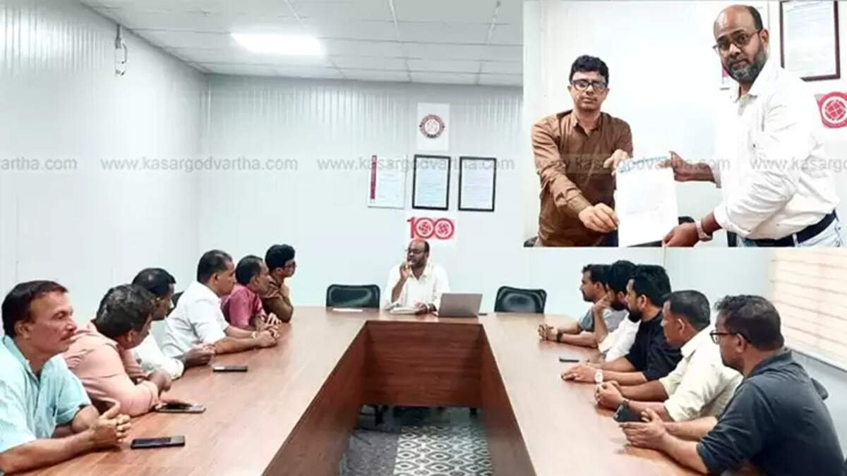 Service road issues discussion in Kerala