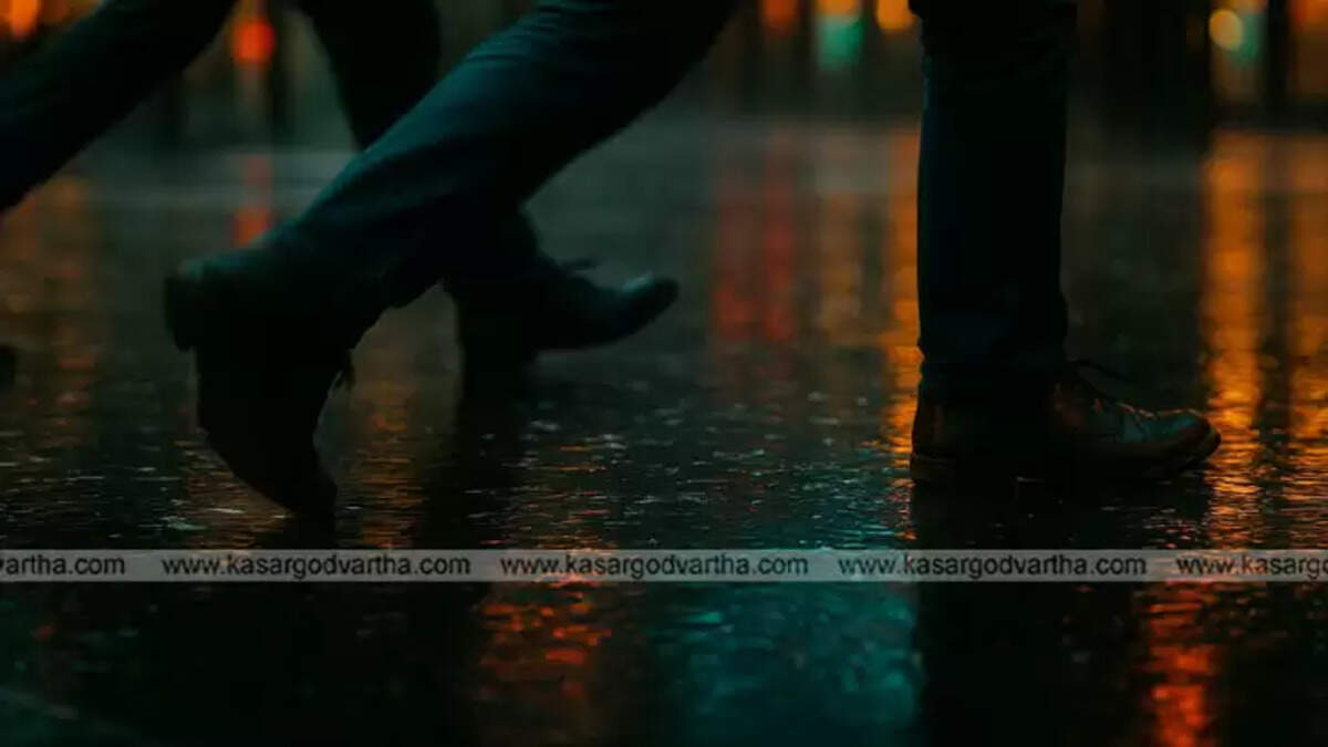 English Title: Extreme Rain: Educational Institutions in Kasaragod, Kannur Districts Closed Tomorrow