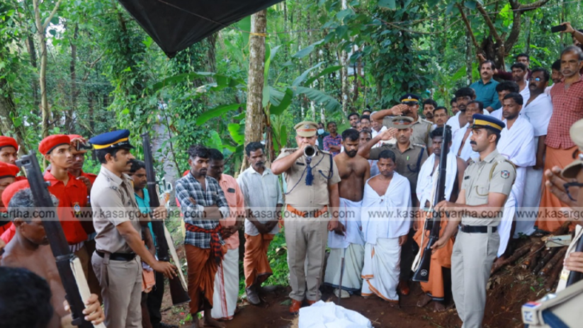 Former MLA M Narayanan's funeral procession with state honors