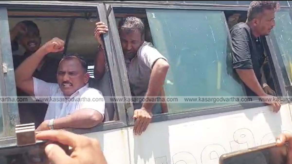 Protesters marching against the Kumbala toll gate in Kasaragod.
