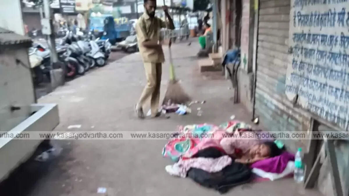  Those who end up sleeping on the streets in Mumbai.