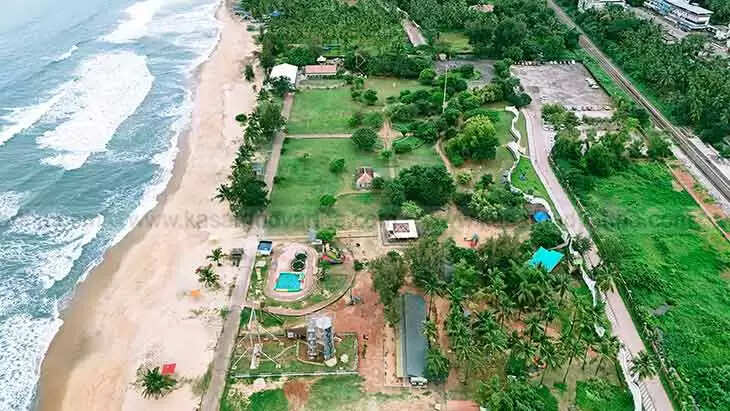 Free Night Entry to Bekal Beach Park