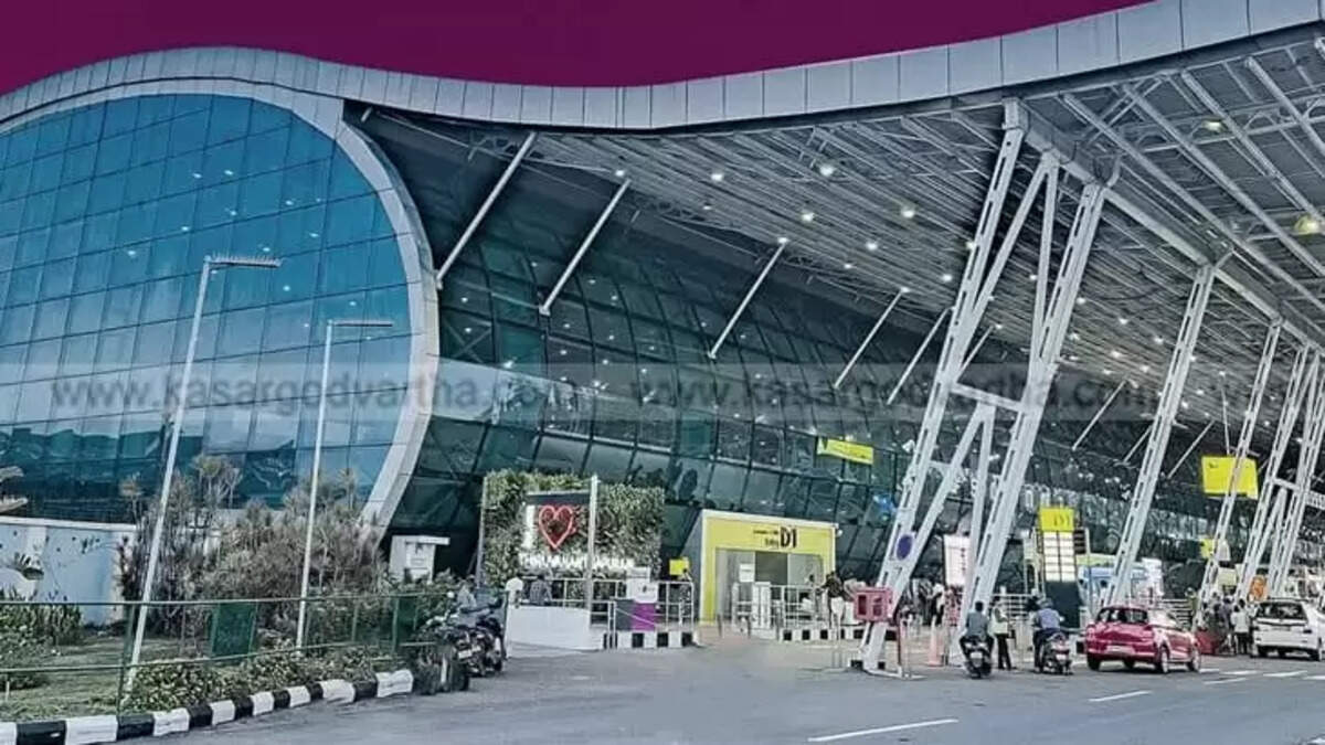 Passengers Stranded at Airports as Gulf Airspace Closes.