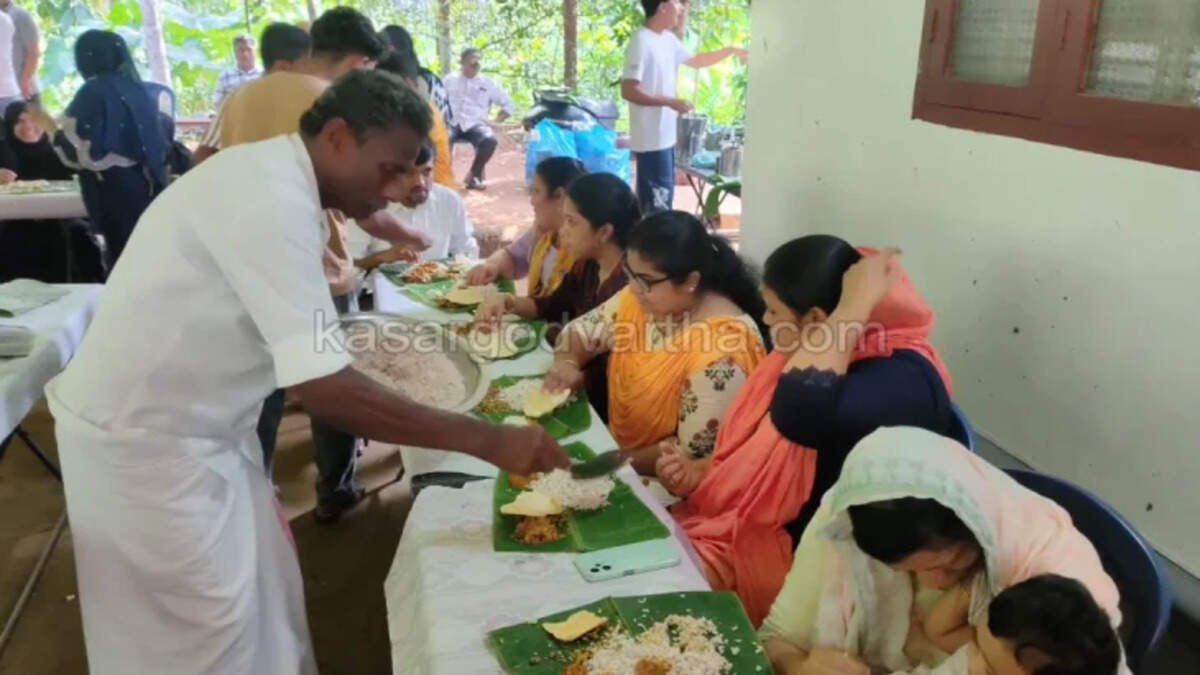 farmer offers traditional sadya to village