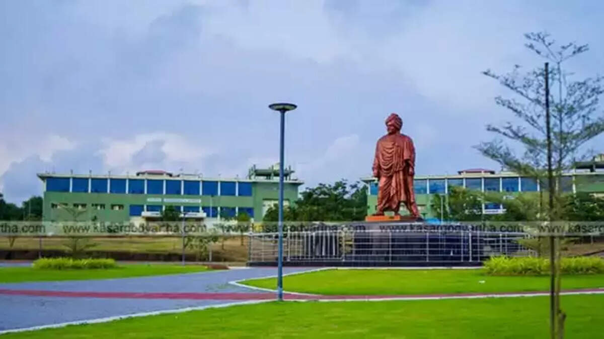 Family Protests Appointment of Accused Faculty as HOD in Central University Student Ruby Patel Death Case