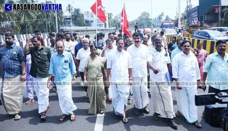 CH Kunhambu MLA symbolically opening the Thalapady-Chengala reach for public use