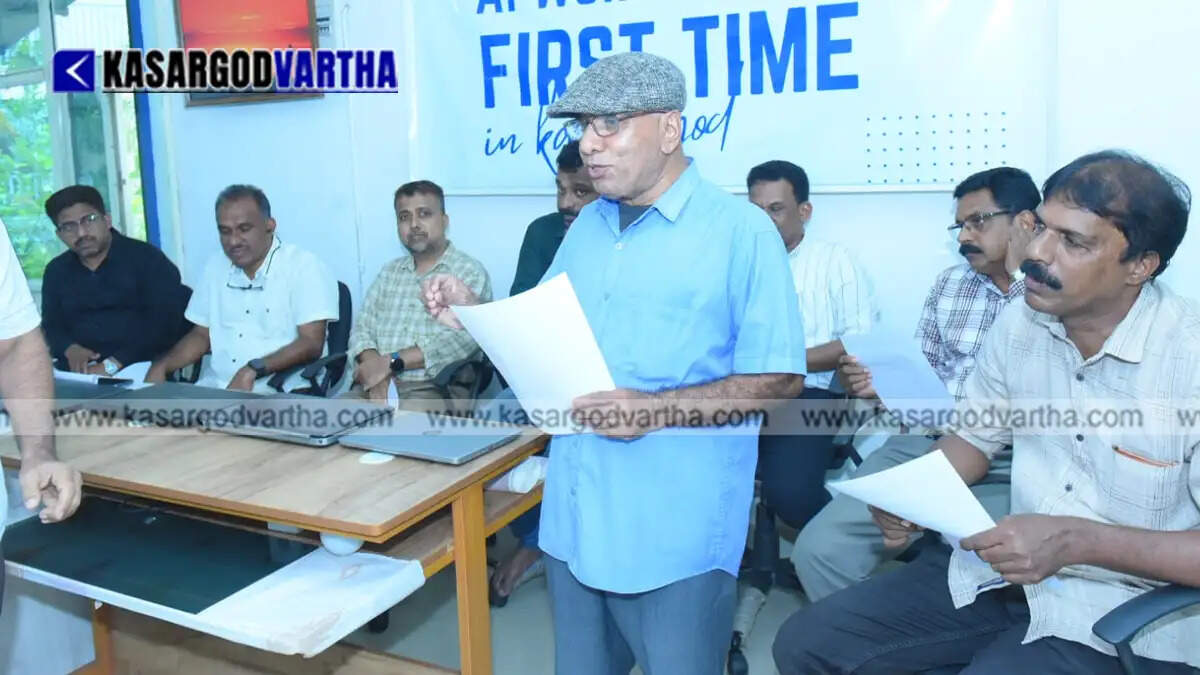 COM India Vice President Kunjikannan Muttath and Team Members Honored at Kasargod Vartha Event
