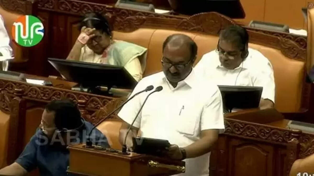  Kerala Budget: DA Arrears, Pension Dues Relief for Govt Employees