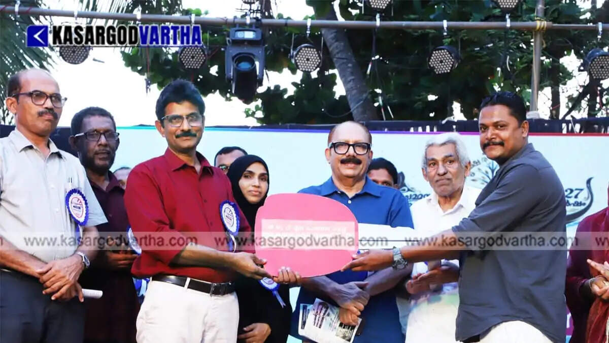 Retiring headmaster surprised with Rs 13 lakh Maruti Brezza car as farewell gift from PTA and locals in Chemmanad.