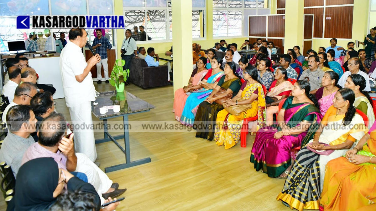 MLA Kallatra Mahin at the Kudumbashree event