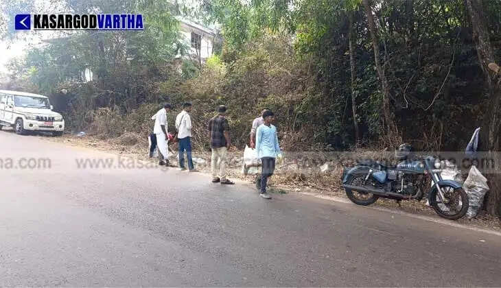 Strict Action by Pilicode Grama Panchayat Against Illegal Waste Dumping on Kannadipara-Njanamkai Road