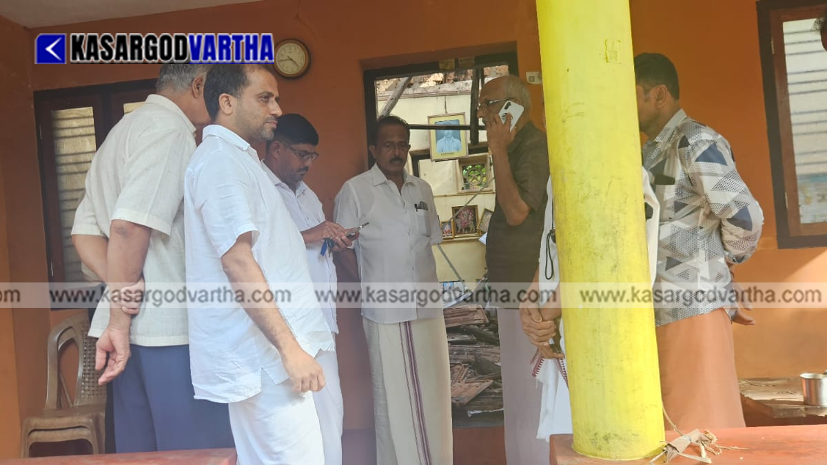  Damaged house in Aramanganam after collapse