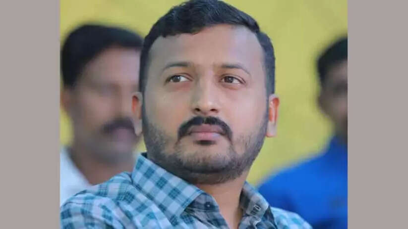 MLA Rahul Mankootathil Allegedly Threatened at Victim's Home