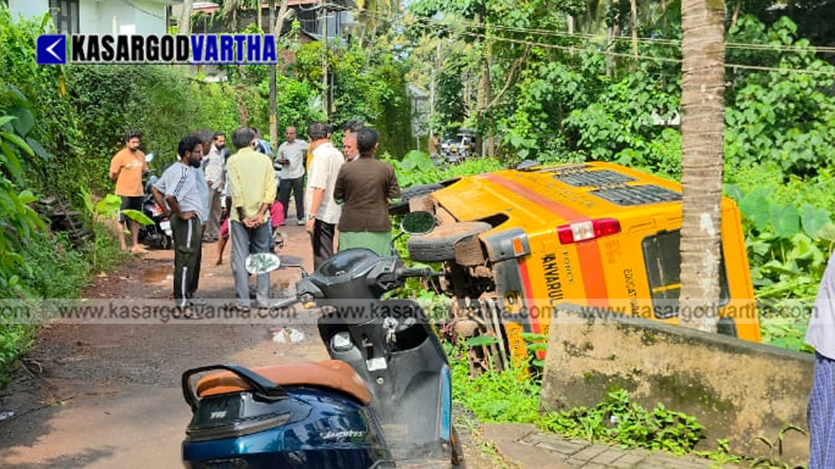Representational image of a school bus accident off the road