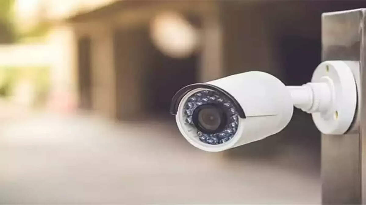 Alappuzha: Strong room cctv's were damaged by lightning,&nbsp;Voting Machine, Alappuzha News, Strong Room
