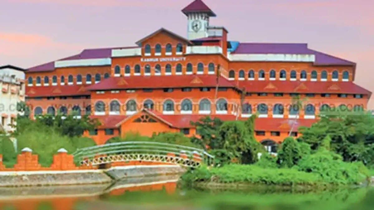 Kannur University Question Paper Leak: Police Complaint Filed