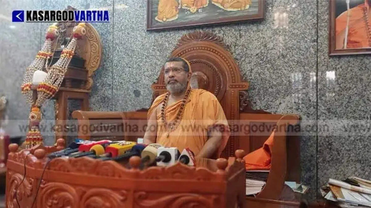 Edneer Mutt Head Criticizes Making Sabarimala Thanthri an Accused in Gold Theft Case
