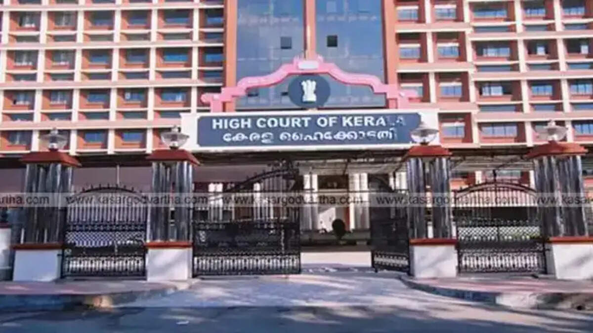 High Court Upholds Panchayat Secretaries' Stance on K-Smart Portal Application Processing