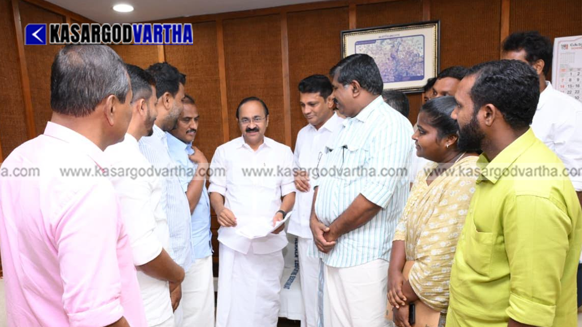Kasaragod representatives meeting CM V.D. Satheesan.
