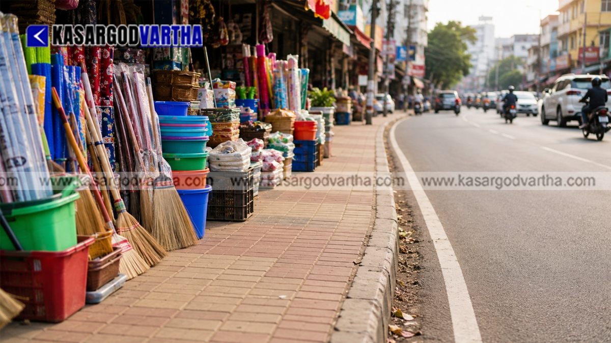 Kasaragod Municipality Cracks Down on Footpath Encroachment; Over 50 Merchants Fined