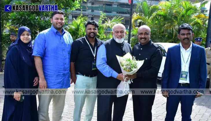 Akkara Foundation Chairman Abdullah Aziz Akkara receives the award at a ceremony held in Mangalore.
